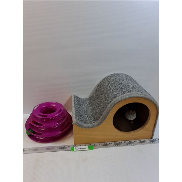 Cat House w/Toy - 16" x 10" x 11" - Preferred Pick-Up