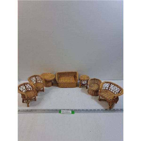 (7) Wicker Doll House Furniture Set