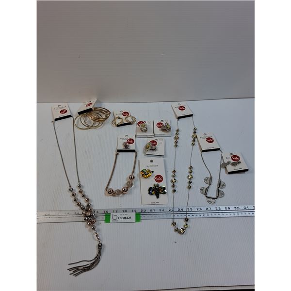 (11) Northern Reflections Jewelry Lot: Necklaces, Rings, Earrings, Bracelets