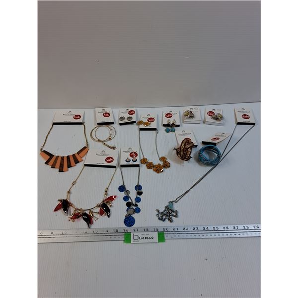 (12) Northern Reflections Jewelry Lot: Necklaces, Rings, Earrings, Bracelets