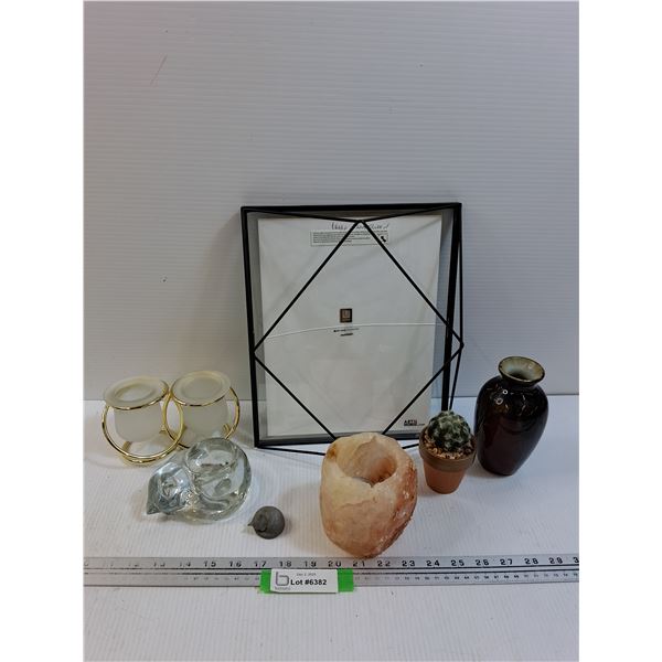 Lot: Candles Holders, Picture Frame, Vase
