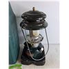 Image 3 : Coleman 286 Kerosene Lamp with Plastic Case & Mantles-11/95