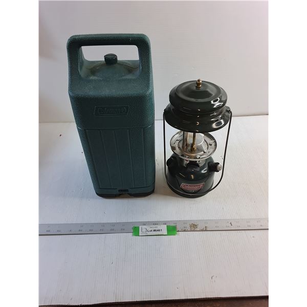Coleman 286 Kerosene Lamp, Missing Globe, with Plastic Case,  08/99