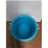 Image 2 : *Plastic Tub 22" x 16" , Cannot Ship