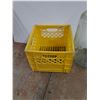 Image 2 : *Carboy, Milk Crate 11" x 13" x 11", Cannot Ship