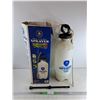 Image 1 : Harvest King Farm & Garden 3 Gal Sprayer - Cannot Ship