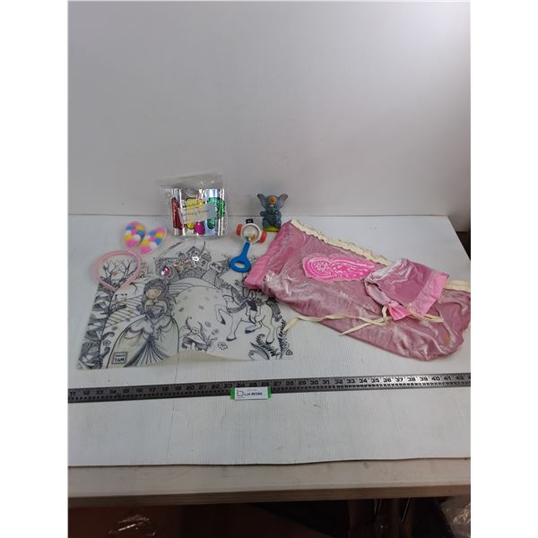 Handmade "Detroit Red Wings" Bunting Bag, Children's Head Pieces/Toys, Birthday Banner, Mat, Hair Dr