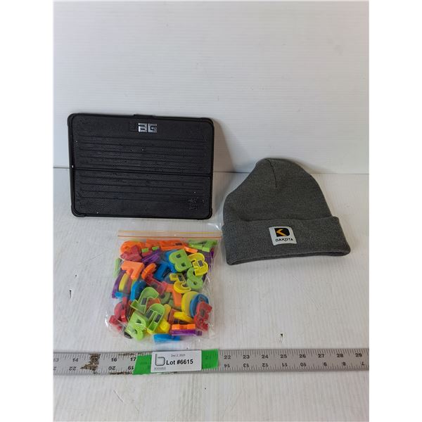 Dakota Toque, UAG Tablet Case Approx. 7" x 9.75", Magnetic Letters