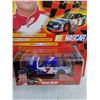 Image 3 : (2) NIB Racing Champions Die-Cast Nascar Stock Cars