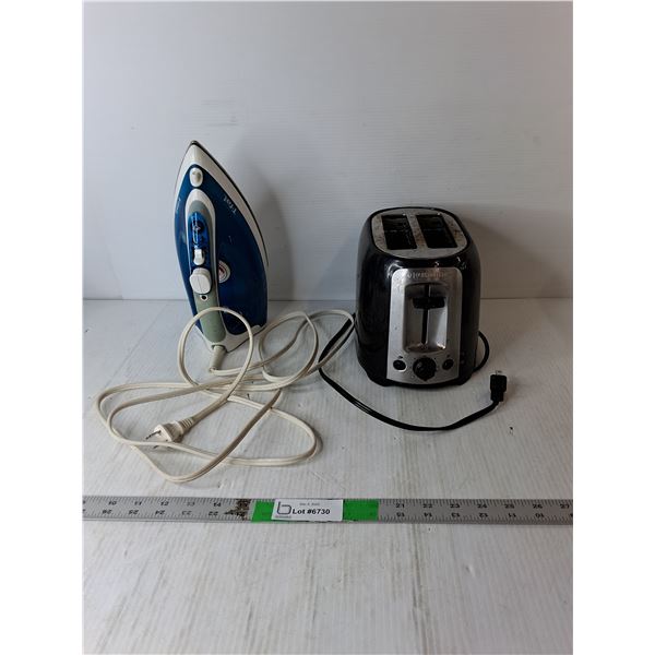Black & Decker Toaster & T-fal Iron- Both Power On