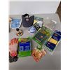 Image 2 : Glasses Case, Work Gloves-L, Scouring Pads, Misc. Cannot Ship