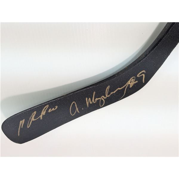 1999 FORMER CANUCKS PAVEL BURE & ALEX MOGILNY Signed Hockey Stick