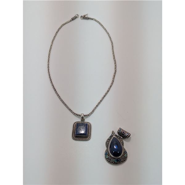 SILVER NECKLACE WITH SQUARE LAPIS LAZULI & TEARDROP PENDANTS