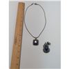 Image 6 : SILVER NECKLACE WITH SQUARE LAPIS LAZULI & TEARDROP PENDANTS