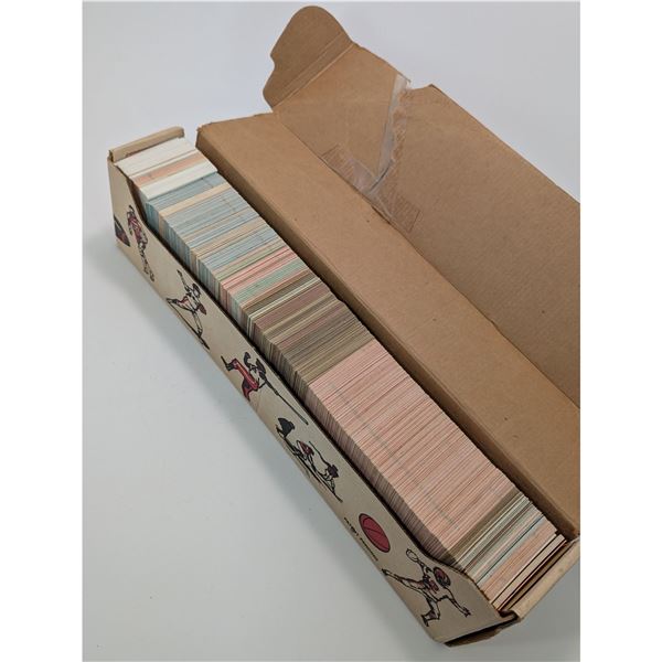 VINTAGE BASEBALL CARDS APPROXIMATELY 1600