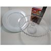 Image 3 : LARGE WHITE SERVING PLATE WITH A CLEAR GLASS CAKE STAND