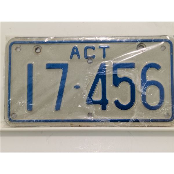 SMALL ACT LICENSE PLATE