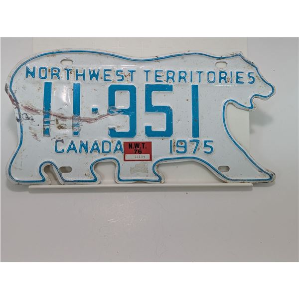 1975 NORTHWEST TERRITORIES LICENSE PLATE