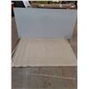 Image 1 : * Mohawk Home Cream Color 5' x 7' Area Rug - Some Light Stains - Pickup Only