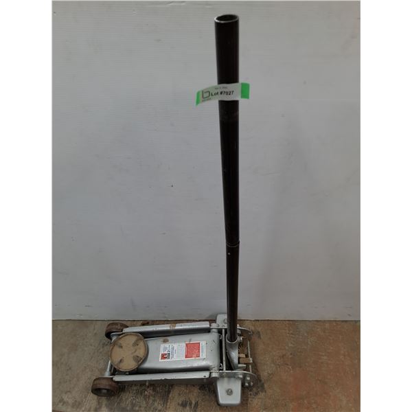 * Hydraulic 2.5 Ton Vehicle Jack - Tested - 50" High x 23" Length - Pickup Only