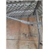 Image 4 : * 8' x 2.5' Fold-Up Table - Pickup Only