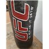 Image 2 : * UFC Punching Bag - 51" High x 16" Diameter - Pickup Only
