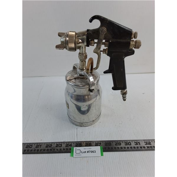 Power Fist Paint Spray Gun