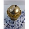 Image 3 : Vintage Ceramic Aladdin Lamp