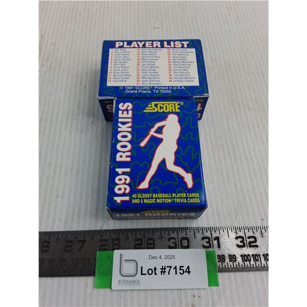 (2) Score Packs of 1991 MLB Rookies & Mini Holos