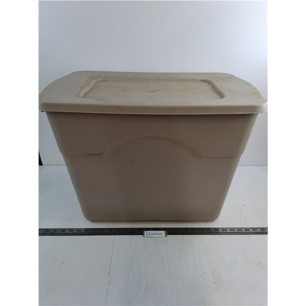 Rubbermaid Plastic Storage Bin - 25x16.5x17.5" - Pickup Only