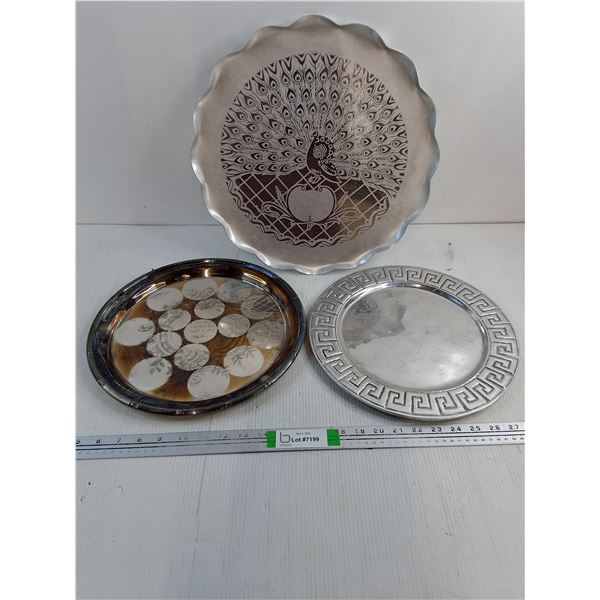 (3) Serving Trays