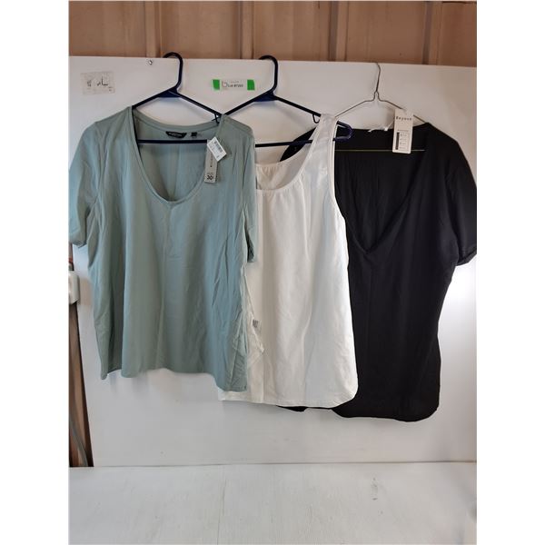 (3) Assorted Ladies Tops-Size XXL