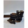 Image 5 : Double Head Bench Vise - HEAVY, CANNOT SHIP, 15" x 9" x 8"