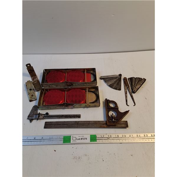 Reflector Roadside Kit, Various Metal Tools -