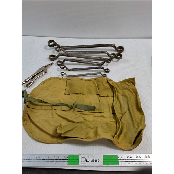 Offset Box-End Wrenches & Cloth Case