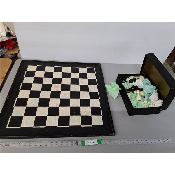 Chess Board 24.75" & Chess Pieces, Cannot Ship