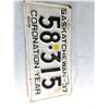 Image 2 : (2) Vintage Saskatchewan License Plates