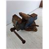 Image 3 : Record 4" Bench Vise - Cannot Ship