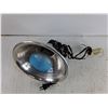 Image 3 : Heat Lamp - Powers On, As Is