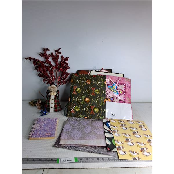 Christmas Tree Ornaments, Gifts Bags, Notebook