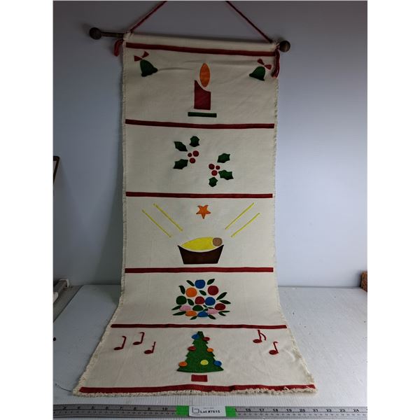 Christmas Hanging Wall Fabric Decor- H 40' L 19"