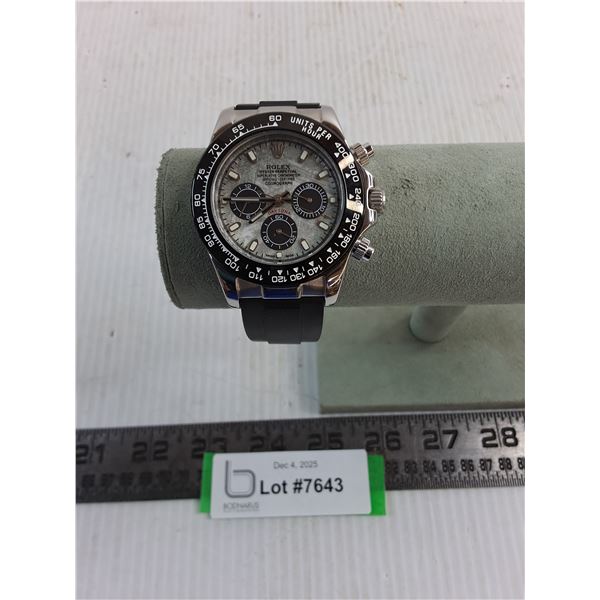 Rolex Daytona Oyster Perpetual Cosmograph Wrist Watch - Authenticity Not Guaranteed