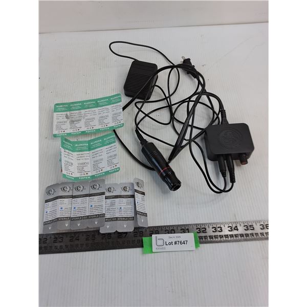 Wormhole Tattoo Machine - Powers On w/Assorted Sealed Needles