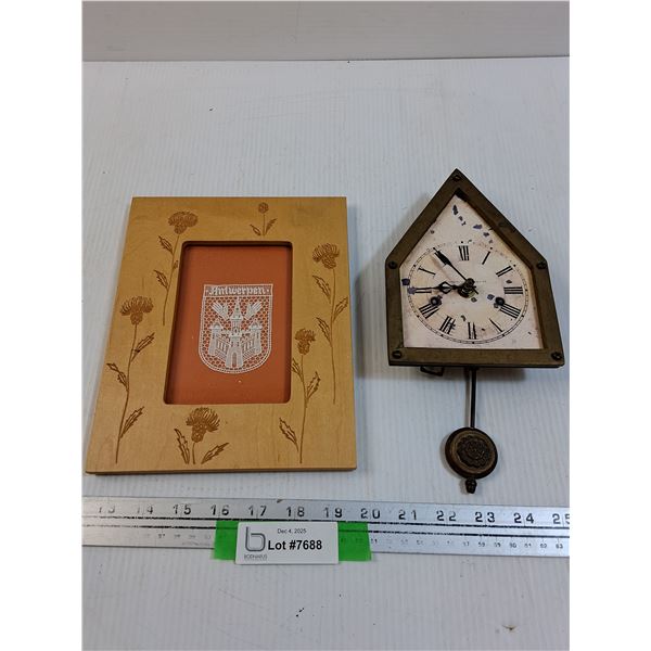 Antwerpen Fabric Framed - 5" x 7" & Battery Operated Wall Clock - As Is