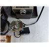 Image 4 : Vintage Automatic 340 Land Camera, Flashlight, Sylvania Flashbulbs, Camera Case - As Is