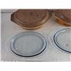 Image 5 : Pyrex Casserole Dishes with Lids, (2) Glass Serving Platters 13"