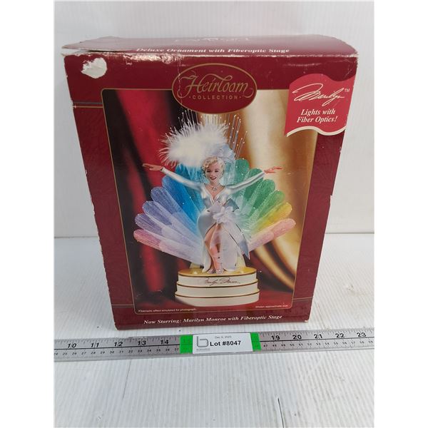 Carlton Cards Marilyn Monroe with Fibreoptic Stage-opened for pictures-appears new-untested-as is