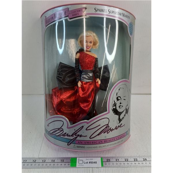 1993 Collector's Series Marilyn Monroe Doll #2 NIB