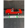Image 1 : 1:24 Die Cast 1964 Ford Mustang Convertible