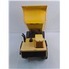 Image 3 : Vintage Tonka Dump Truck - 16.5x10x8"